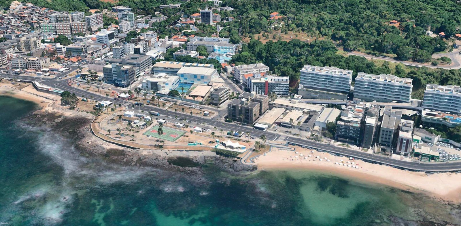 Vista aérea da localização do Saint Bartz na praia de Ondina